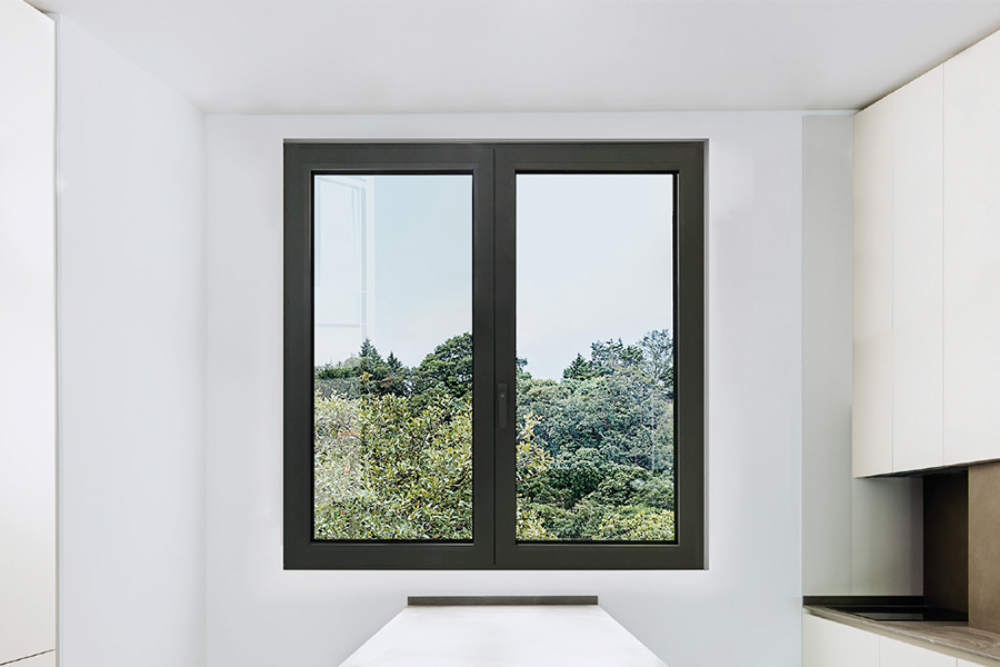 Janela de correr em alumínio